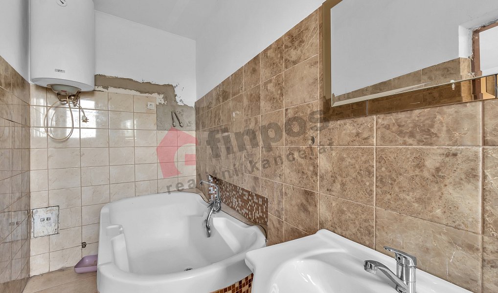 Prodej domu 310 m² s pozemkem 1 757 m², Chlumec nad Cidlinou – náhled fotky 13