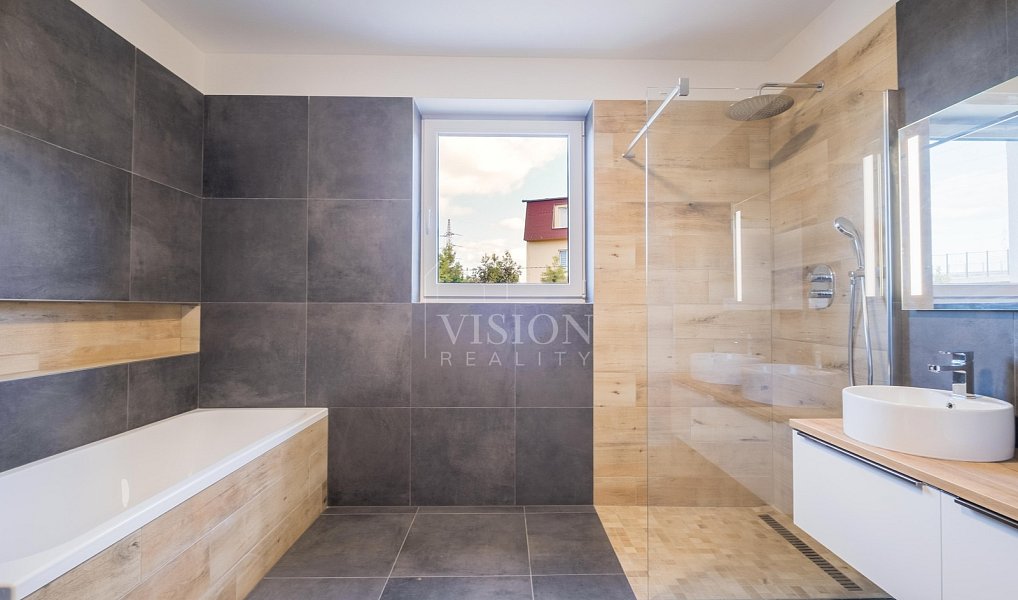 Prodej domu 177 m² s pozemkem 270 m², Plzeň – náhled fotky 33