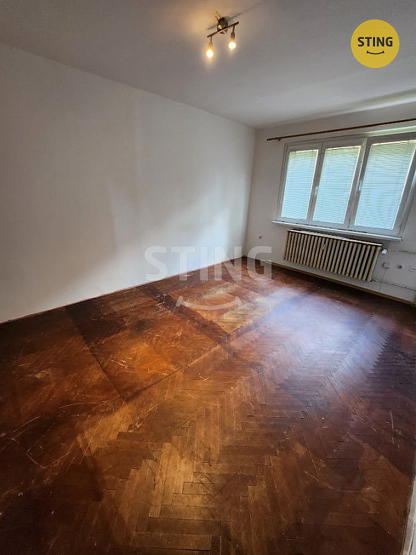 Pronájem bytu 1+1 37 m² — photo 3