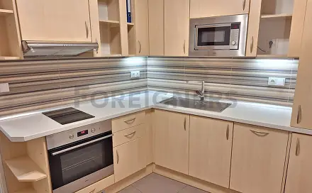 Pronájem bytu 1+1 53 m²