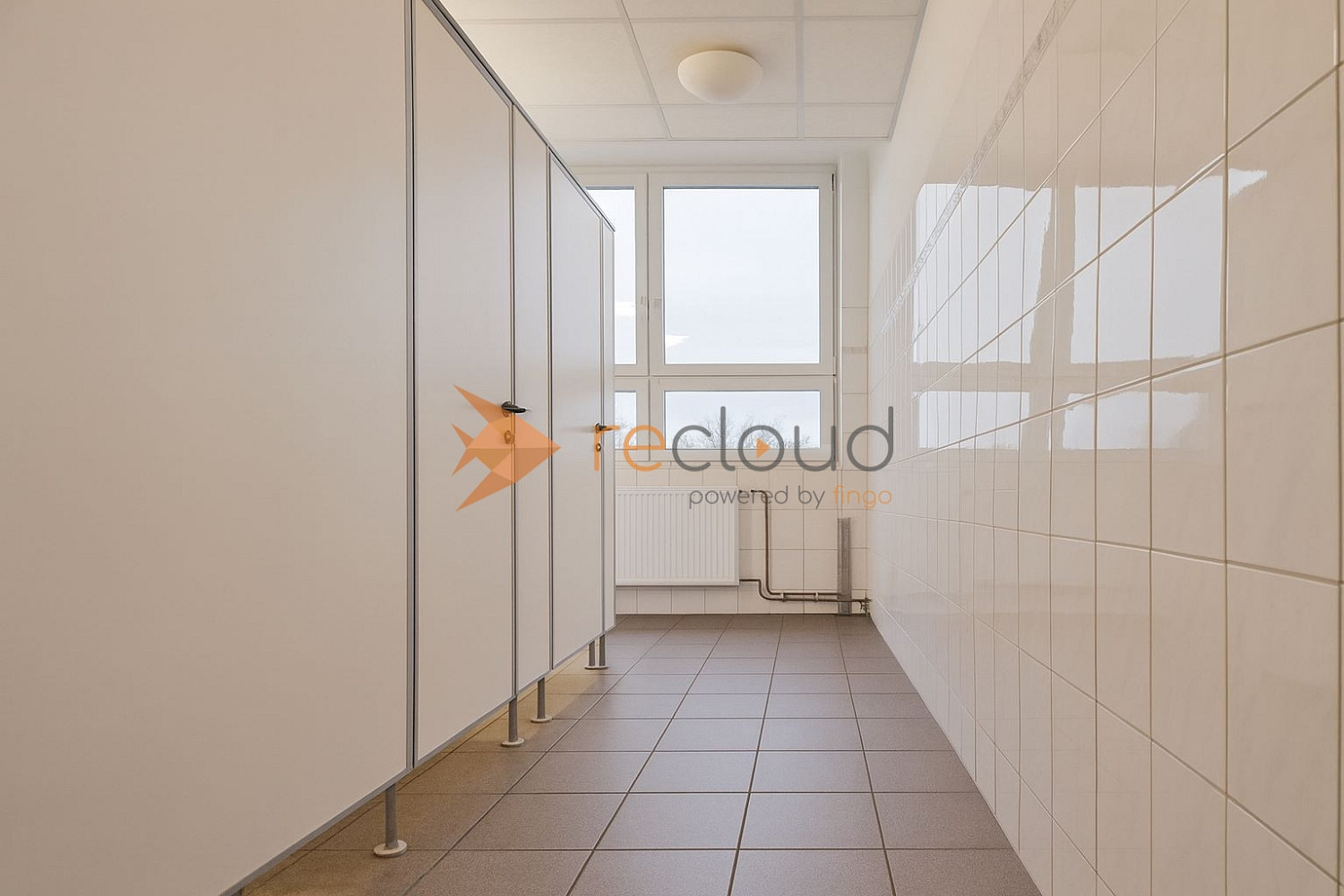 Pronájem kanceláře 19 m² – fotografie 3