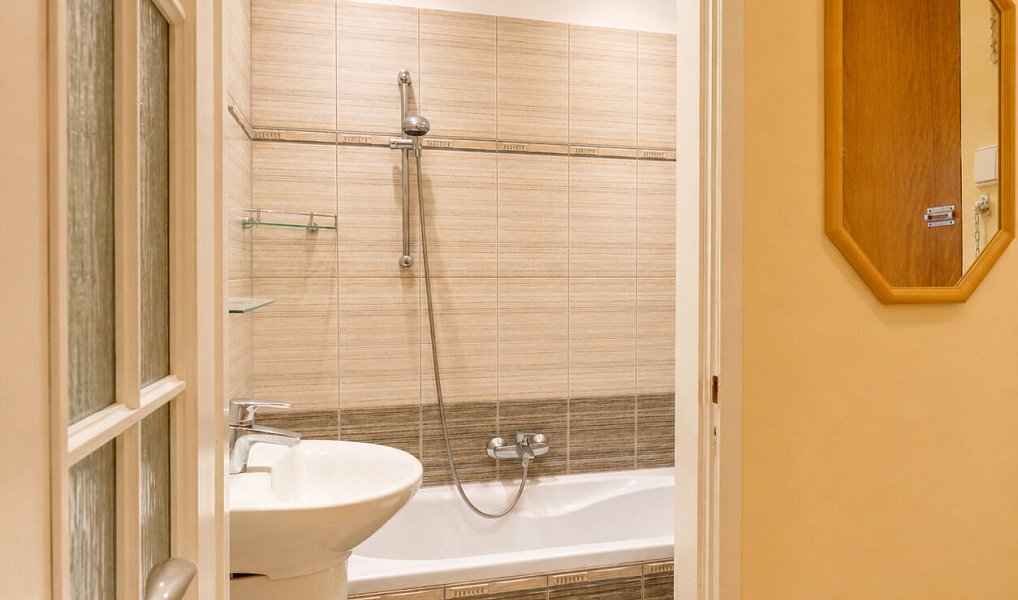 Prodej bytu 2+1 67 m², Karlovy Vary – náhled fotky 17