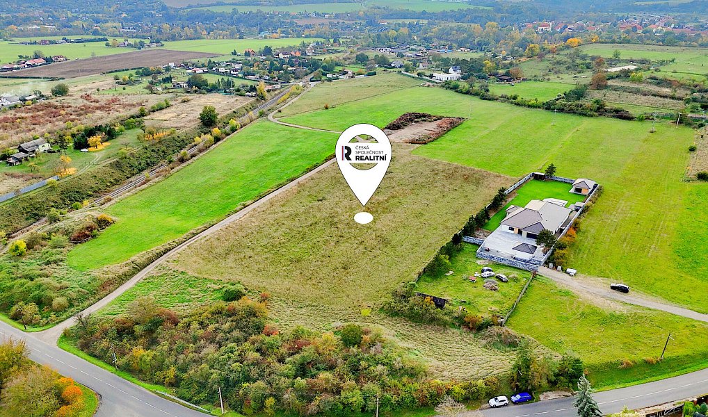 Prodej stavebního pozemku 826 m², Žatec – náhled fotky 4