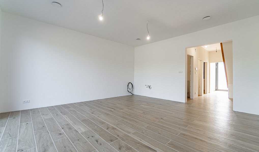 Prodej domu 106 m² s pozemkem 218 m², Topolná – náhled fotky 5