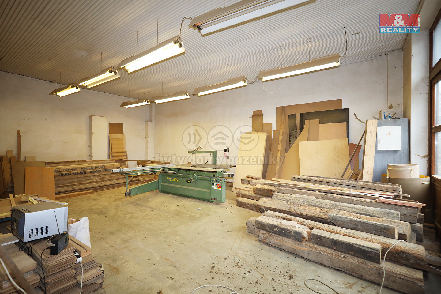 Pronájem výrobních prostor 1 000 m² — photo 4