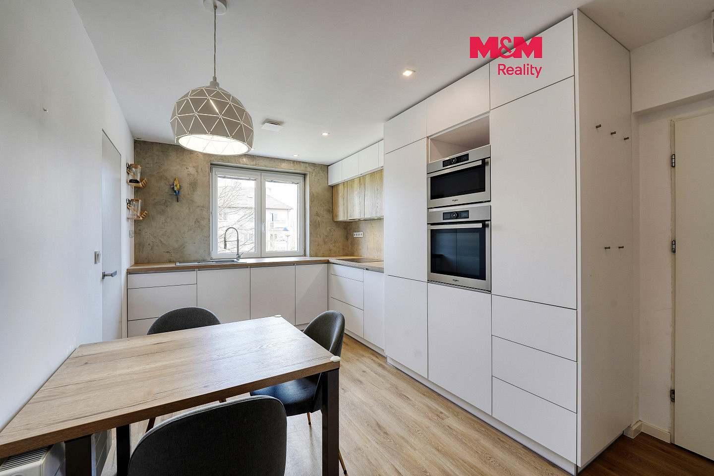 Pronájem bytu 3+kk 66 m²