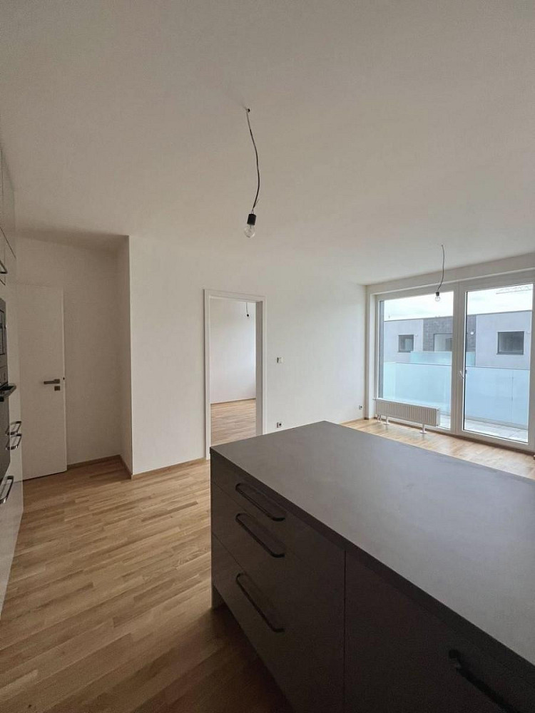 Pronájem bytu 2+kk 60 m² — photo 3