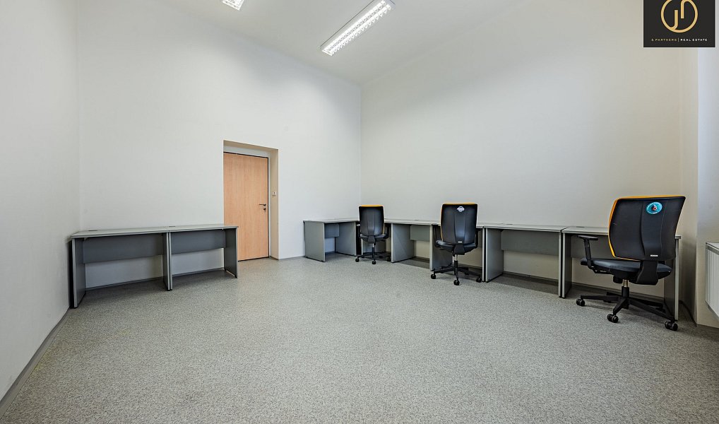Prodej kanceláře 851 m², Kladno – náhled fotky 6