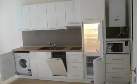 Pronájem bytu 2+1 63 m², Hořejší nábřeží, Praha 5 - Smíchov