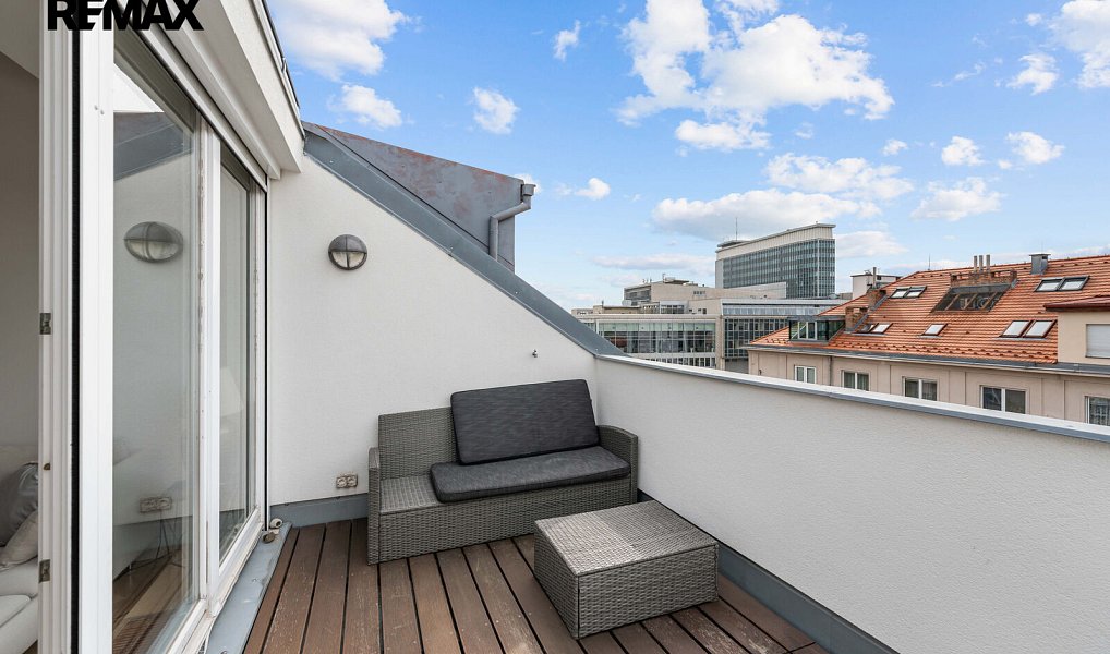 Pronájem bytu 4+1 170 m², Praha – náhled fotky 10
