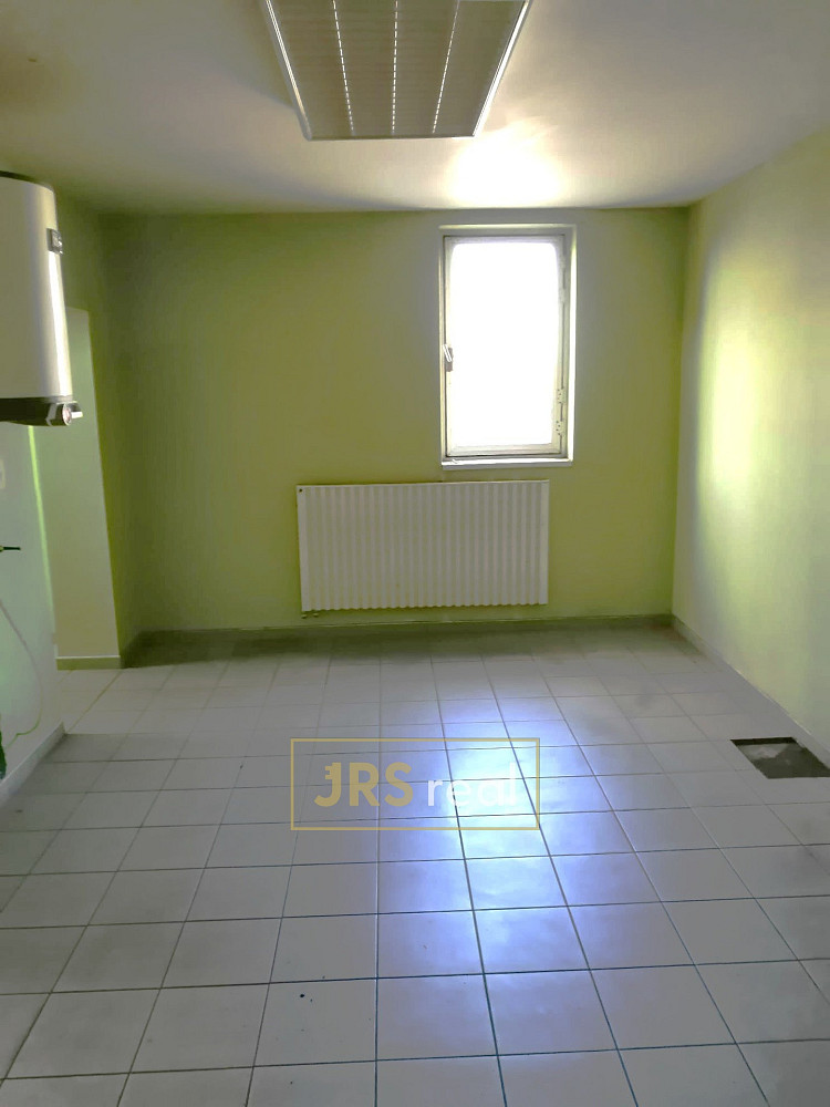 Prodej skladovacích prostor 902 m² — photo 4