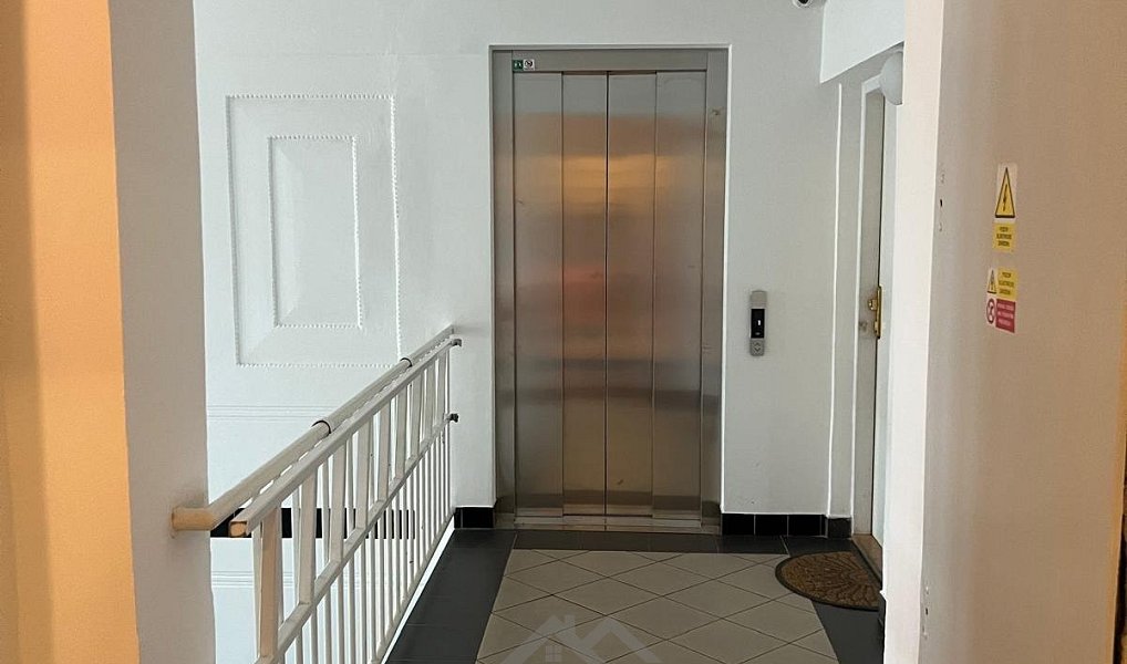 Prodej bytu 2+kk 70 m², Praha – náhled fotky 9