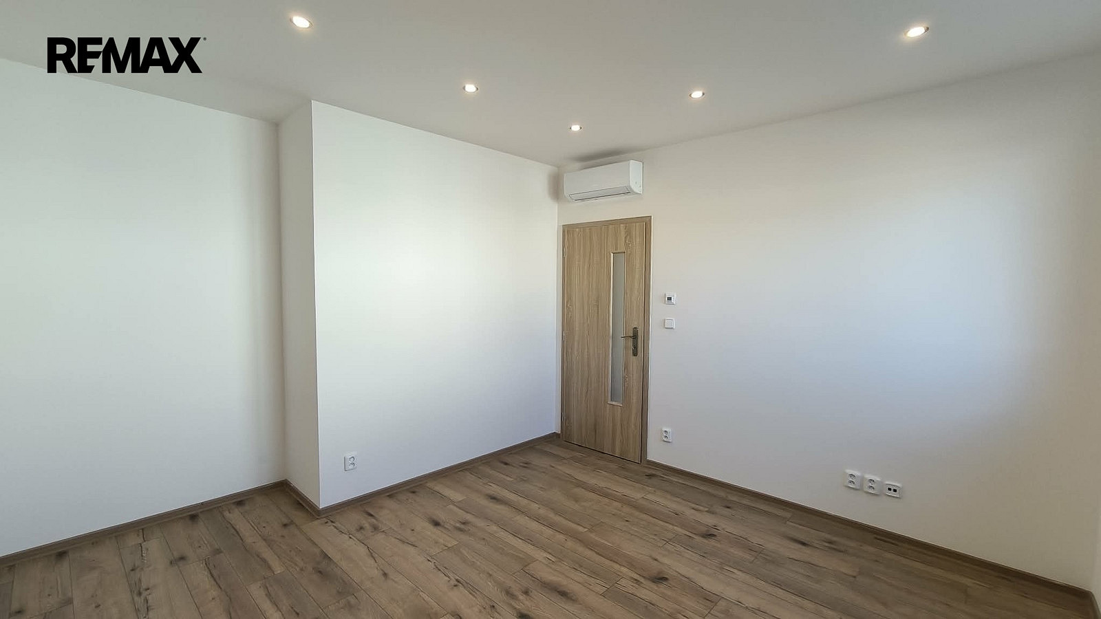 Prodej domu 98 m² s pozemkem 581 m² — photo 3