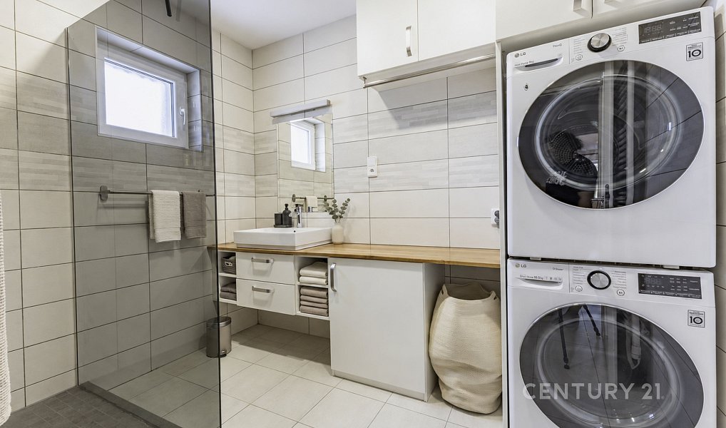 Prodej bytu 3+kk 78 m², Kladno – náhled fotky 8
