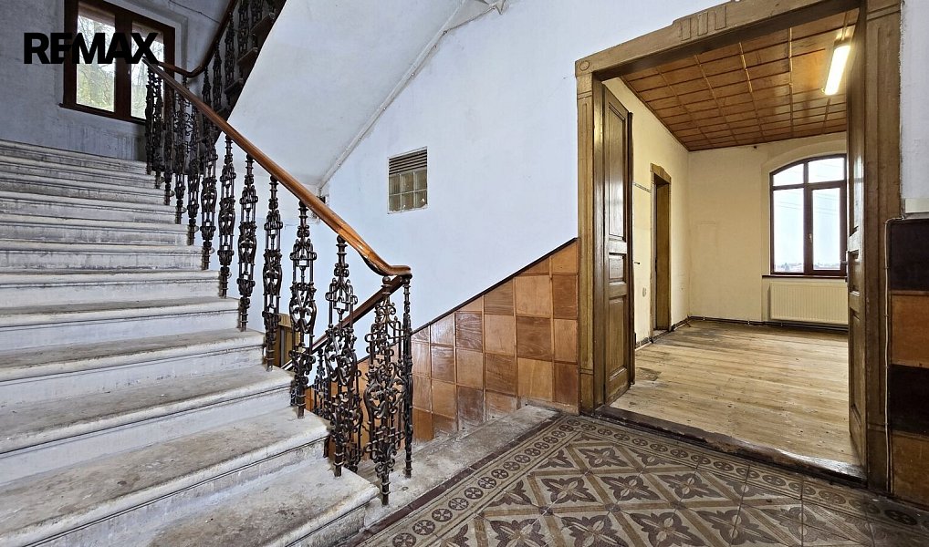 Prodej domu 960 m² s pozemkem 4 964 m², Liběchov – náhled fotky 22