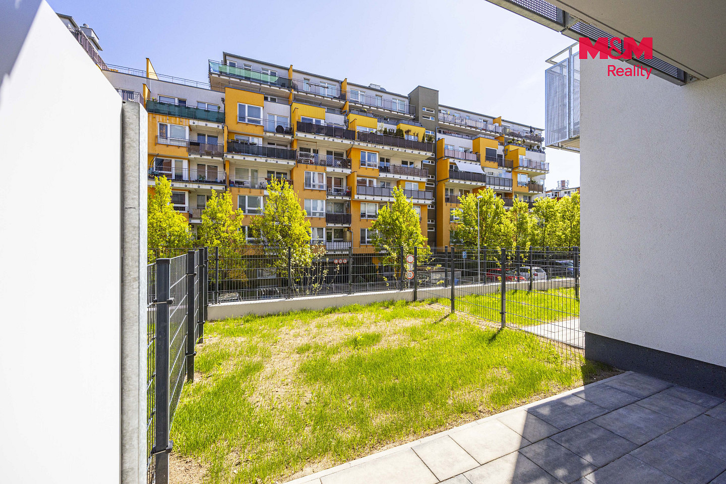 Pronájem bytu 1+kk 32 m² – fotografie 3
