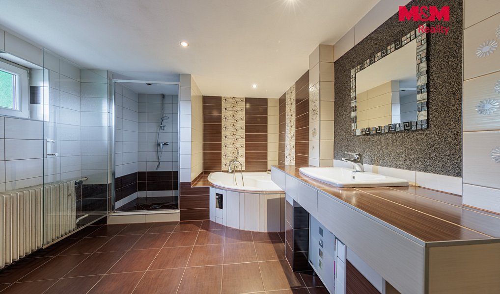 Prodej domu 176 m² s pozemkem 747 m², Kaceřov – náhled fotky 11