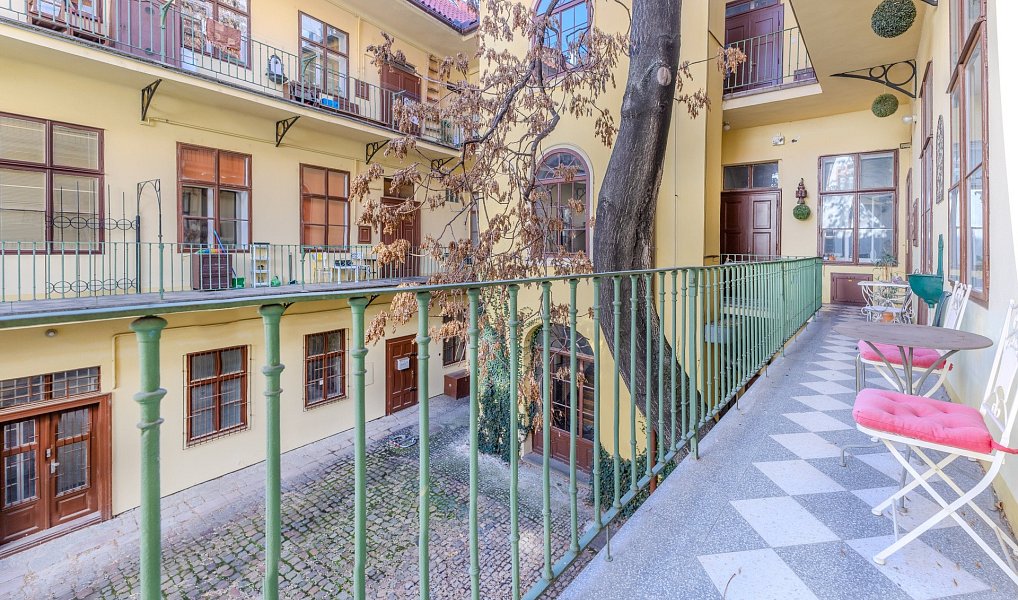 Prodej bytu 4+kk 127 m², Praha – náhled fotky 25