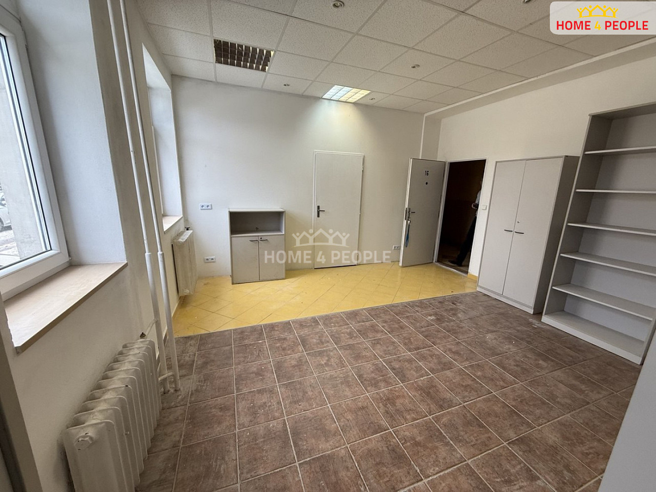 Pronájem kanceláře 21 m² — photo 4