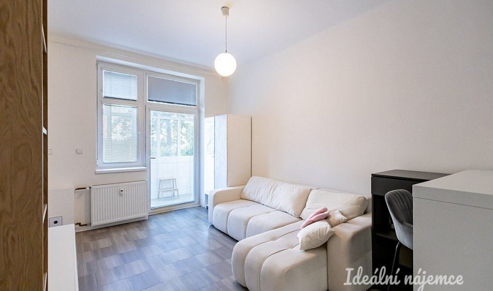 Pronájem bytu 2+kk 40 m², Praha – náhled fotky 11