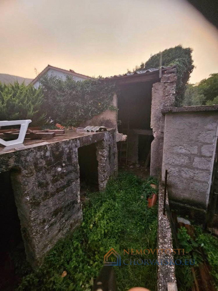 Prodej stavebního pozemku 54 m² – pohled 3