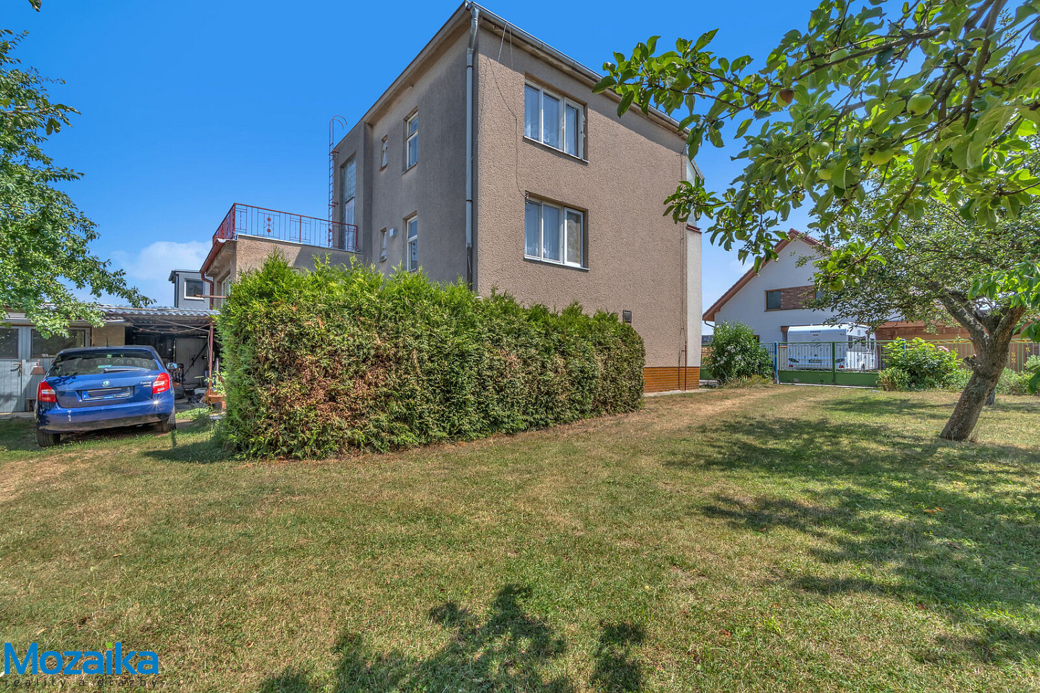 Prodej domu 196 m² s pozemkem 224 m² — photo 2