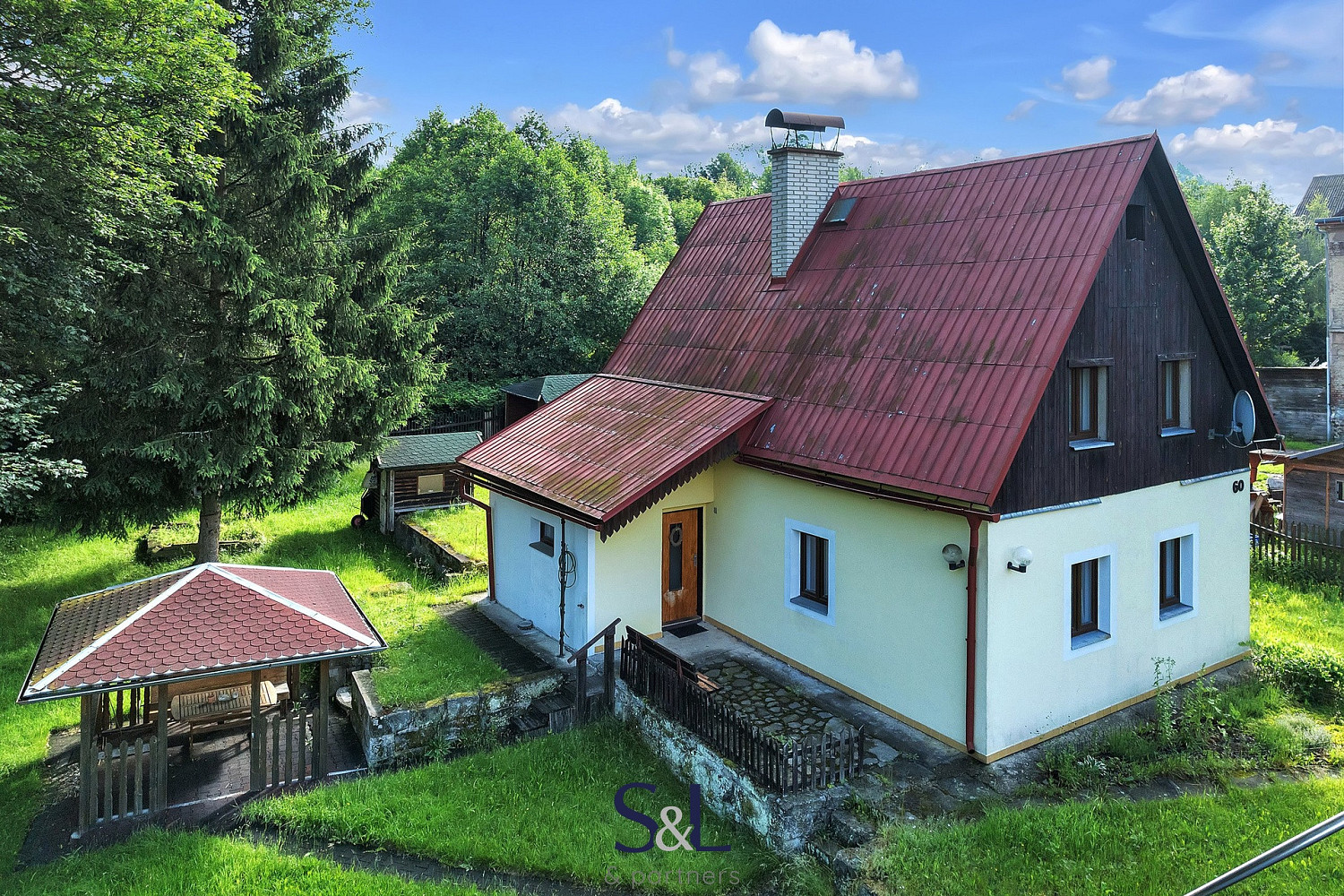 Prodej domu 135 m² s pozemkem 1 112 m²