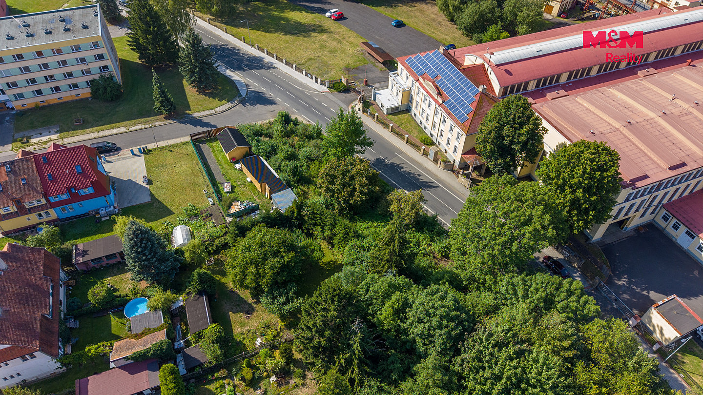 Prodej stavebního pozemku 679 m² – fotografie 5