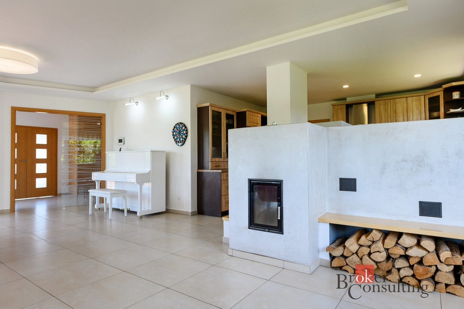 Prodej domu 372 m² s pozemkem 2 751 m² – fotografie 3