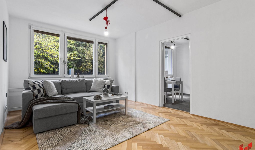 Prodej bytu 3+1, 63 m², Strašnice, Praha 10, Praha