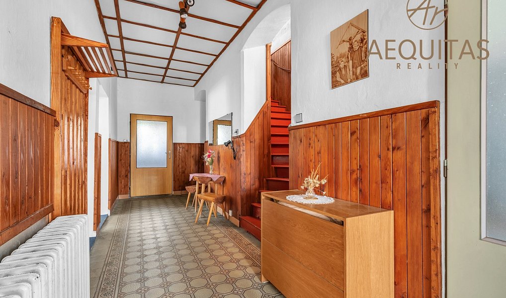 Prodej domu 205 m² s pozemkem 818 m², Nové Město pod Smrkem – náhled fotky 12