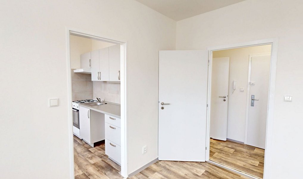 Pronájem bytu 2+1 44 m², Ostrava – náhled fotky 3