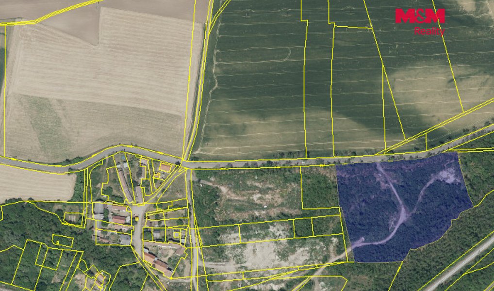 Prodej komerčního pozemku 21 999 m², Postoloprty – náhled fotky 3