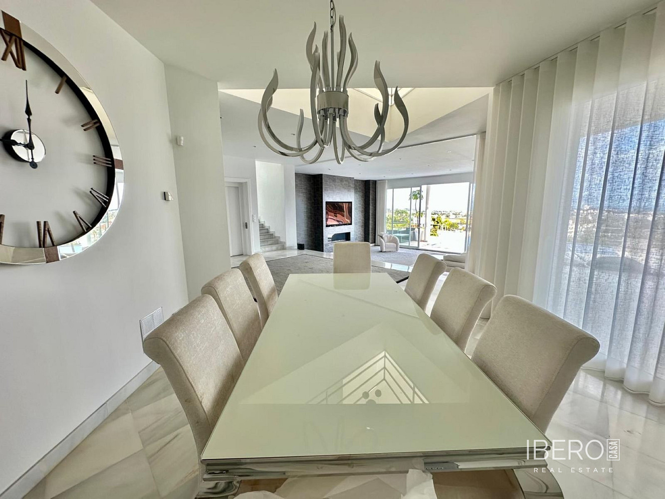 Prodej domu 350 m² s pozemkem 1 000 m² — photo 4