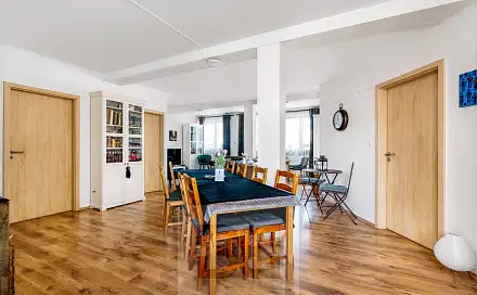 Prodej bytu 4+kk 185 m²