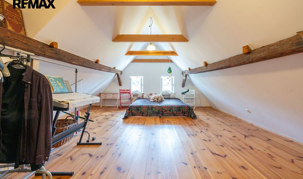 Prodej domu 250 m² s pozemkem 2 004 m², Krompach – náhled fotky 23
