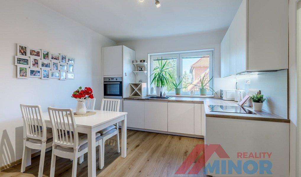 Prodej bytu 1+1, 42 m², Kladno, Buštěhrad