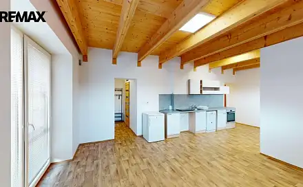 Pronájem bytu 1+kk 44 m²