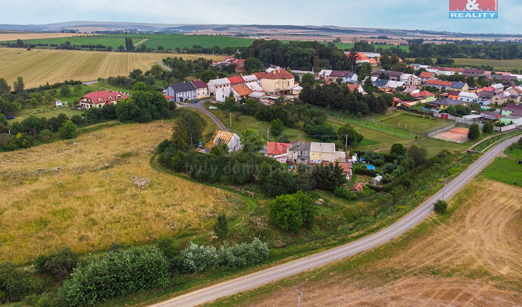 Prodej stavebního pozemku 936 m², Uhřice – náhled fotky 8