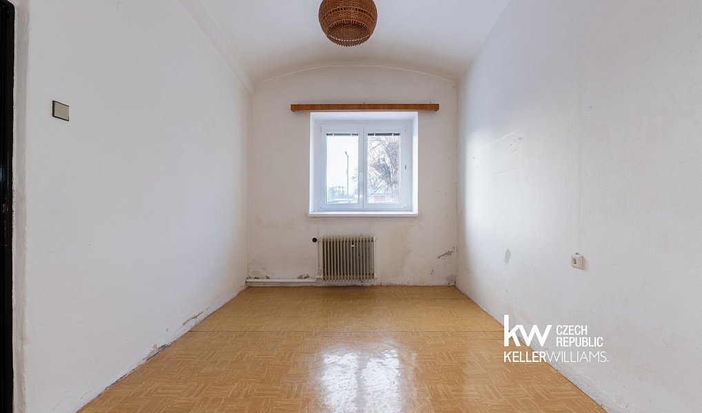 Prodej domu 160 m² s pozemkem 1 041 m², Jeníkov – náhled fotky 12