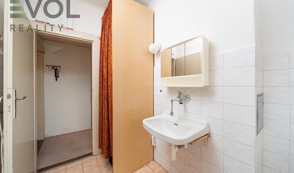 Prodej bytu 2+1 68 m², České Budějovice – náhled fotky 14