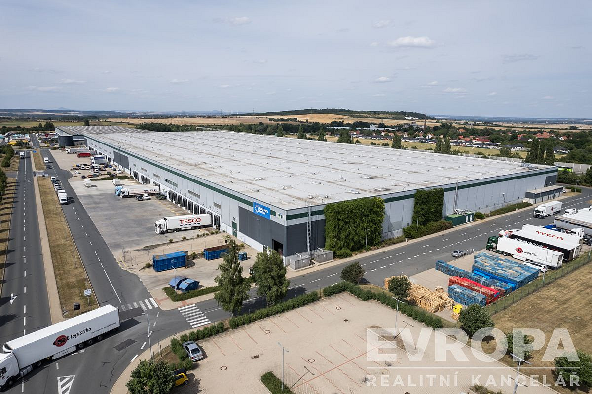 Pronájem skladovacích prostor 5 667 m² – fotografie 4