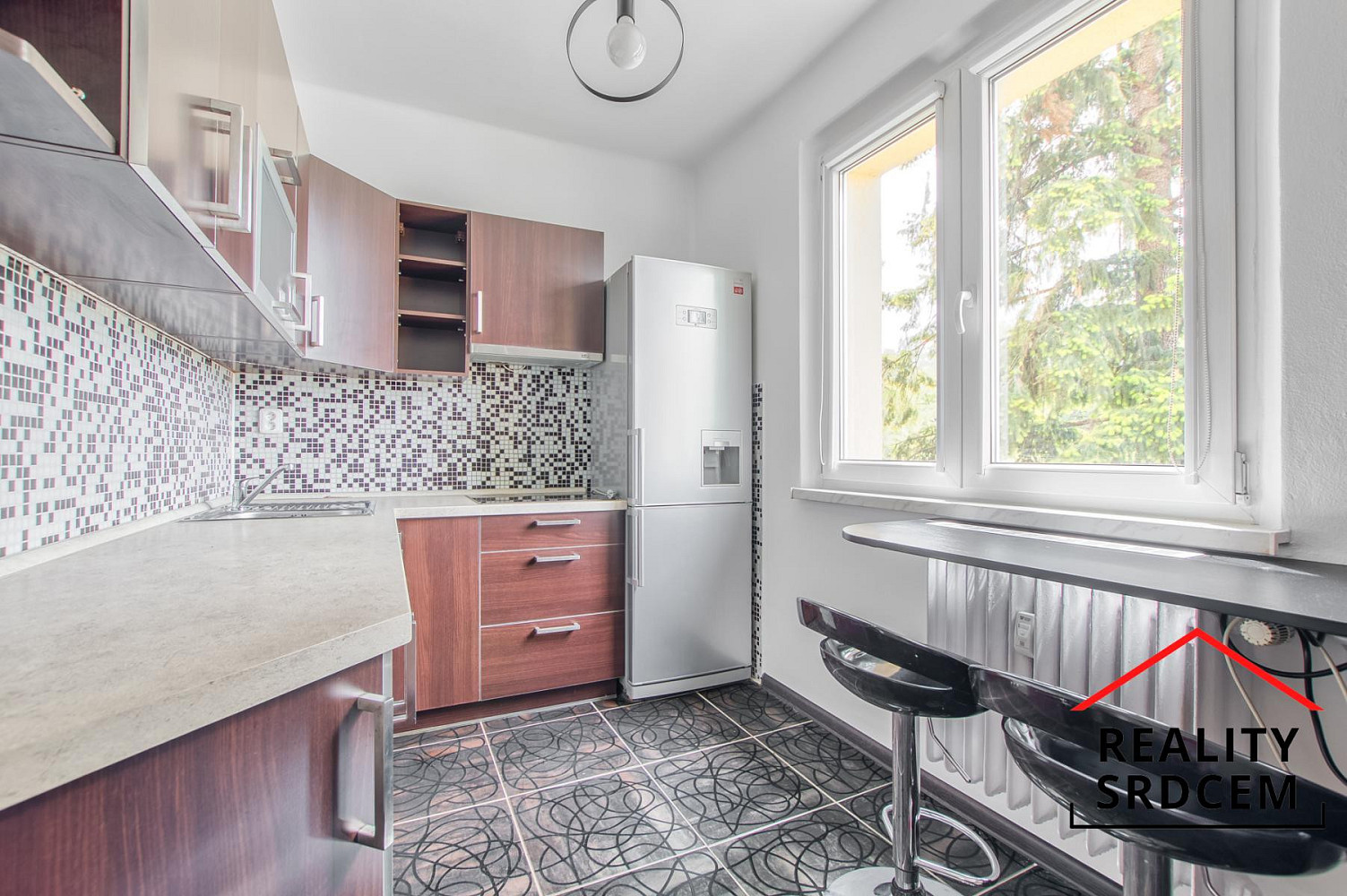 Pronájem bytu 2+1 54 m² – pohled 2