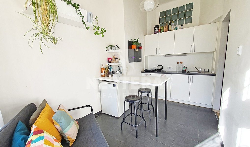 Prodej bytu 2+1 61 m², Praha – náhled fotky 6