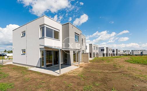 Prodej domu 174 m² s pozemkem 492 m², Cenomanská, Chýně, okres Praha-západ