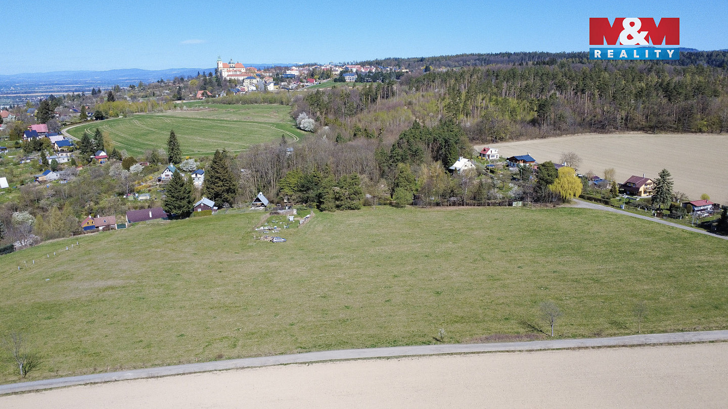 Prodej pole 863 m² – pohled 6