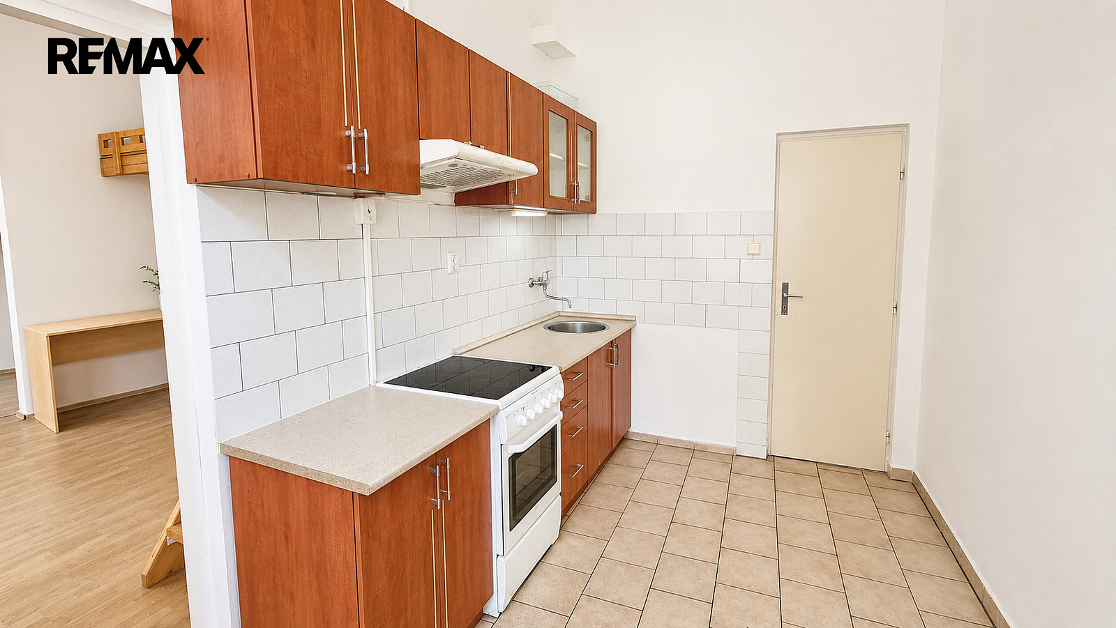 Pronájem bytu 2+1 39 m² — photo 2