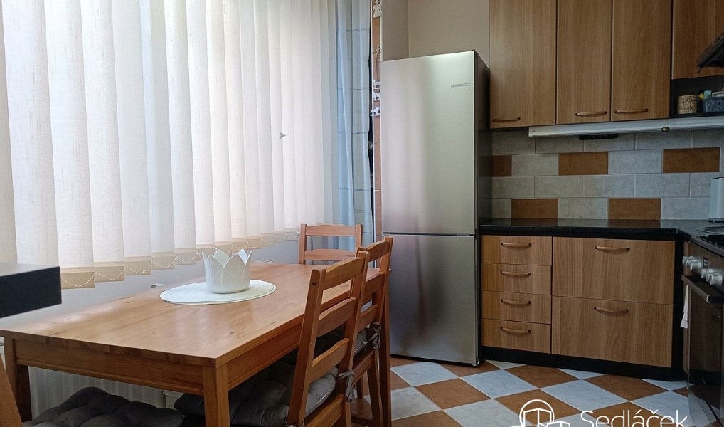 Prodej bytu 2+1 64 m², Sokolov – náhled fotky 2