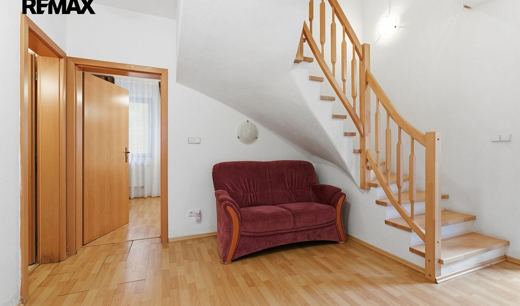 Prodej domu 137 m² s pozemkem 539 m², Karlovy Vary – náhled fotky 9