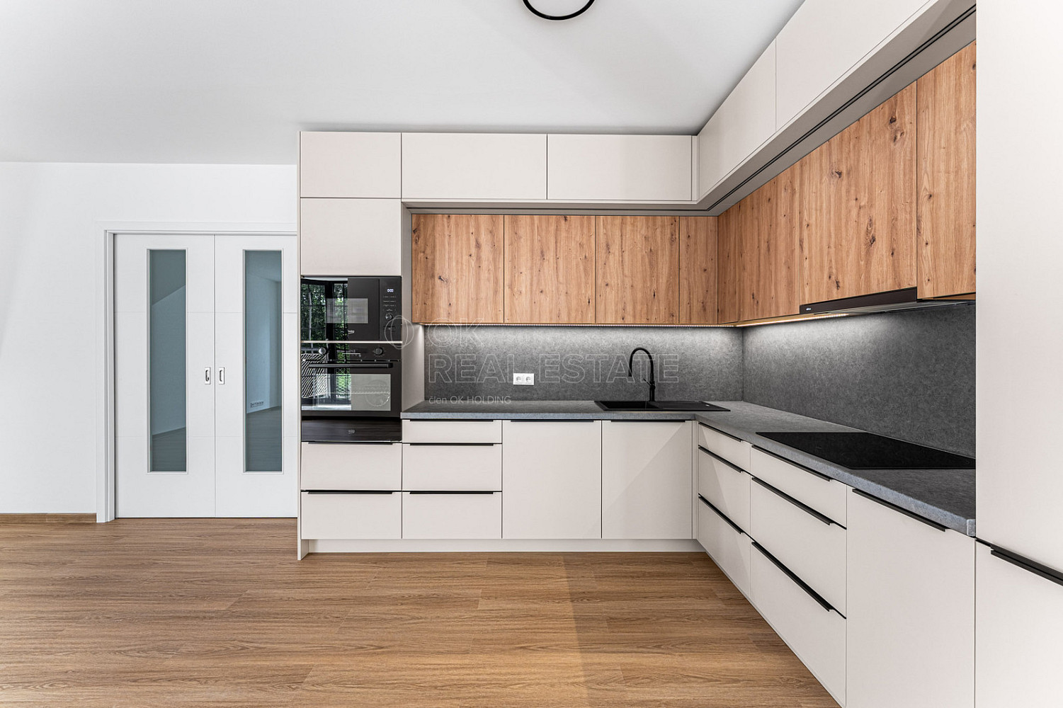Pronájem bytu 2+kk 68 m² — photo 4